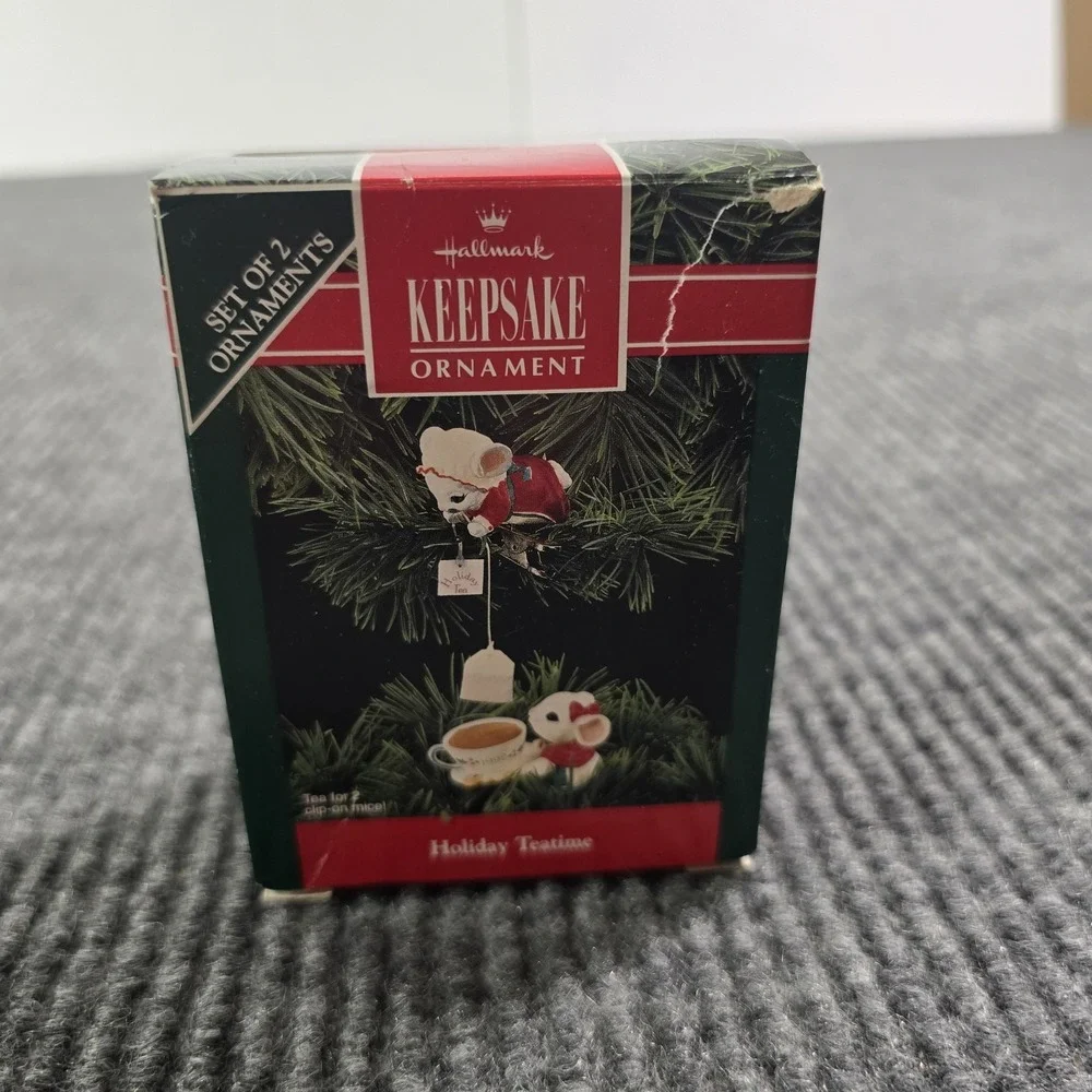 Hallmark Keepsake Ornament 1992 Holiday Teatime Mice Tea Set of 2 QX543-1